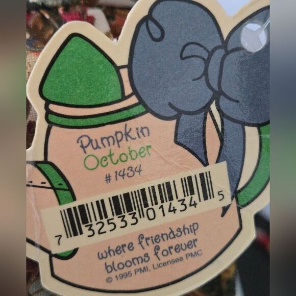 Precious Moments Porcelain Doll Pumpkin October - Picture 4 of 4